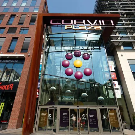 Apartament Superior Apartment, Next To Corvin Shopping Mall, 2bedrooms, Ac, Near Metro *