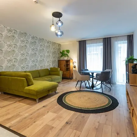 Party And Relax Apartment